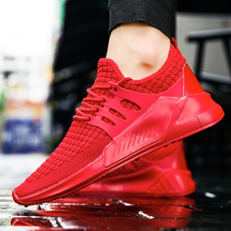 

2020 Men Causal Shoes Breathable Mesh Fashion Male Comfortable Red Footwear Lightweight Rubber Outdoor Sneakers Walking Shoes