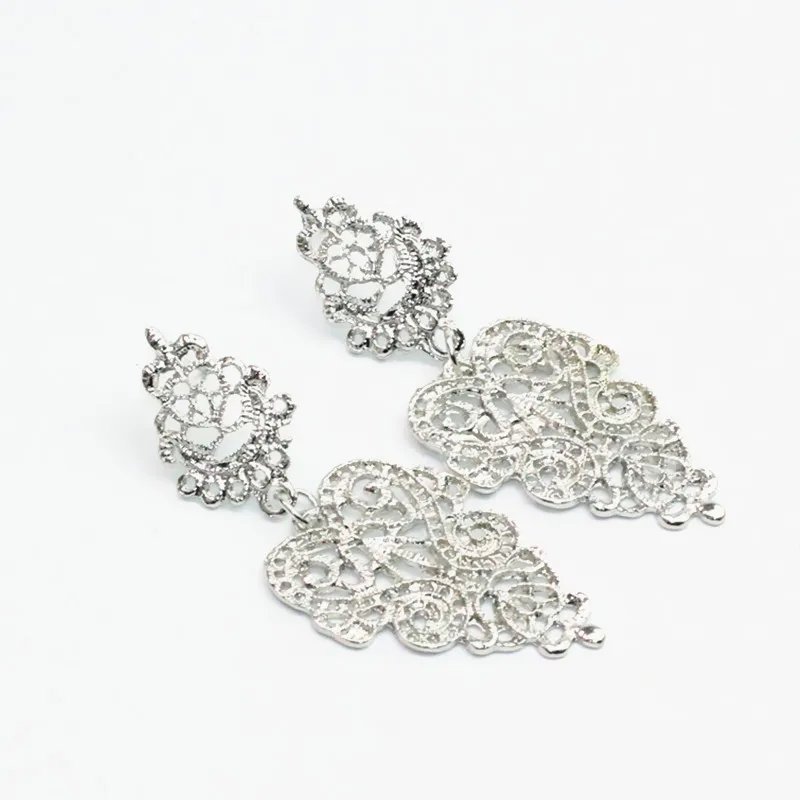 2020 Специальное предложение Мультяшные серьги европейские и новые оптовая