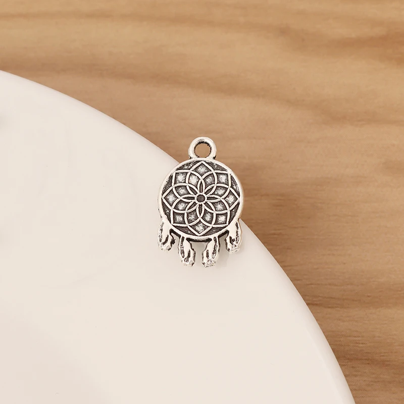 

30 Pieces Tibetan Silver 2 Sided Dream Catcher Charms Pendants Beads for DIY Jewellery Making Findings Accessories 18x12mm