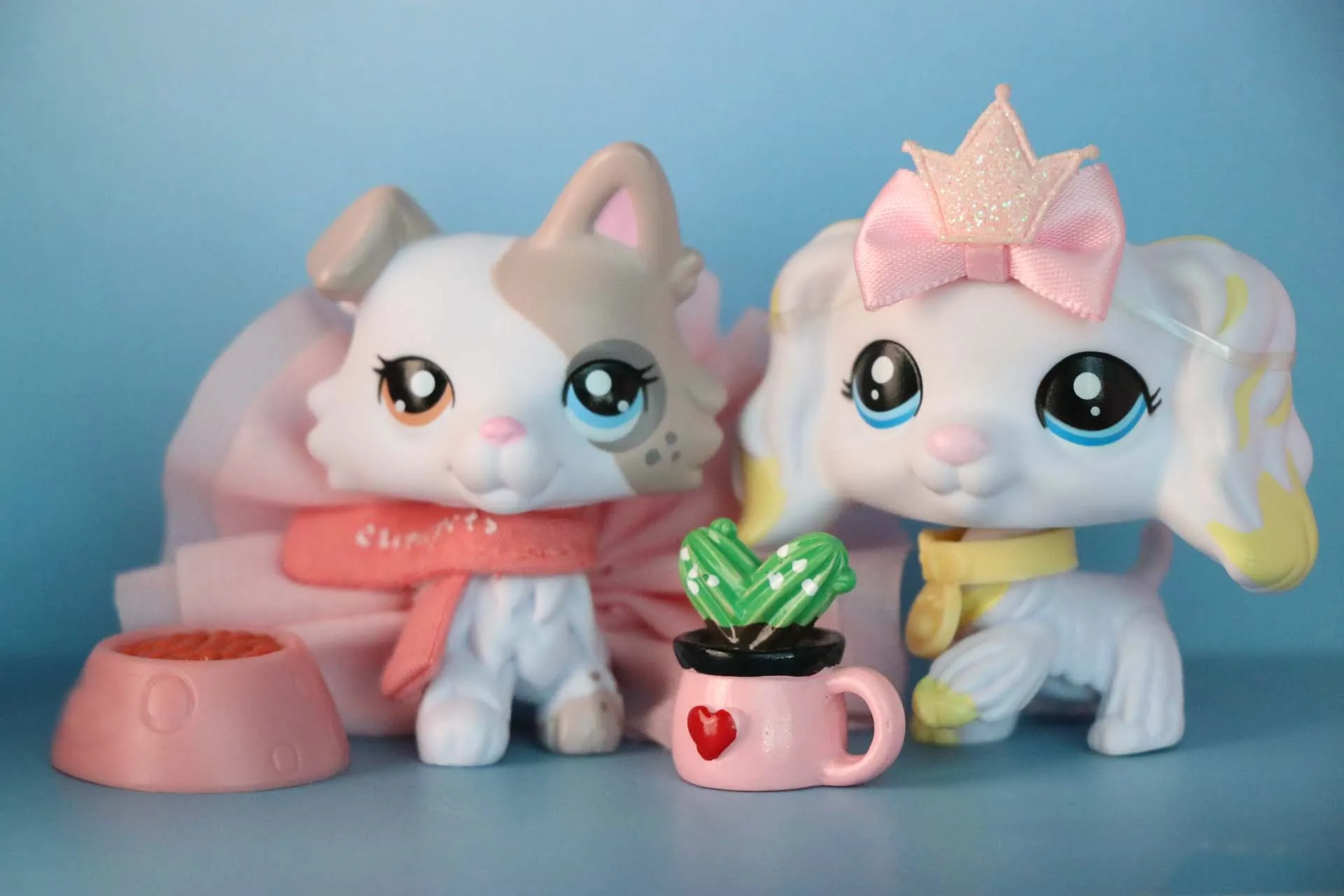 Новые на заказ OOAK фигурки колли Тирамису с вертикальными ушами, разными глазами и банановый кокер-спаниель с аксессуарами (2 шт.)