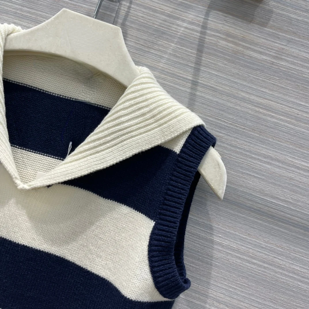 

Luxury Cashmere Wool Blended Sleeveless Sweater Tops for Women High-end Brand Stripe Slim Good Quality Navy Collar Sweater Vest