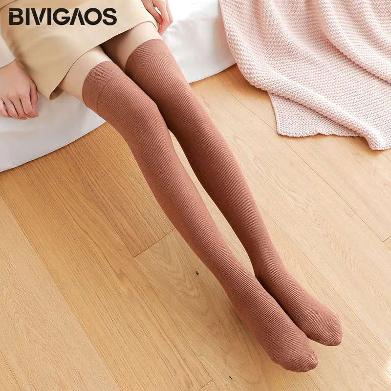 Caramel color BIVIGAOS гольфы женские носки до колена из чесаного хлопка однотонные Гольфы простые носки в японском стиле Весна-Осень-зима гольфы женские чулки теплые пояс для чулок длинные носки - Цвет: Caramel color