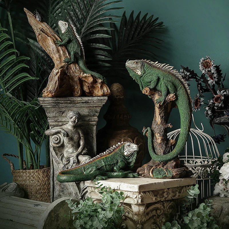 

Retro Reptilian Decor Table Fairy Garden Figurines Lizard Crawling On A Branch To Catch Flies Sculpture Home Decor Accessories