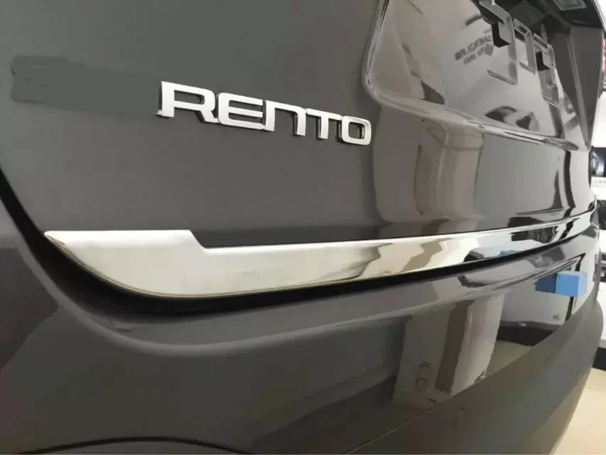 

Chrome Rear Trunk garnish Lid tail hood Cover trim For 2015 2016 2017 KIA Sorento stickers trim car styling accessories