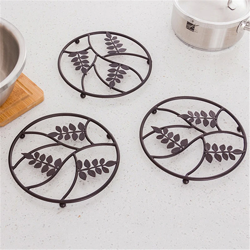 

3 pcs Insulation Pads Iron Art Potholder Kitchen Counter Dining Table Anti-scalding Pad Pot Mats Coaster Bowl Table Placemat