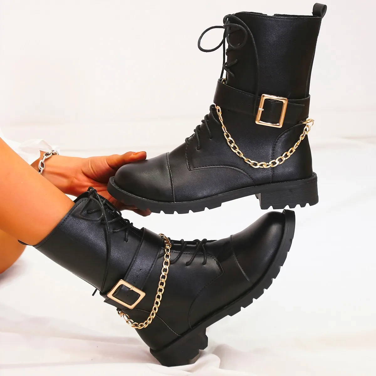 

2021 Women Ankle Boots Fashion Slip on Thich Platform Short Boots Ladies Metal Chain Autumn Winter Shoes Female Chelsea Fashion