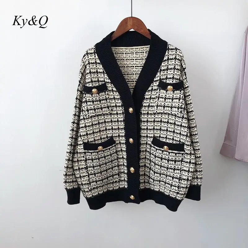 Brand Design 2020 New Women Plaid Fashion Knit Cardigan Loose Luxury Vintage Two Pockets Sweater Winter Chic Clothes Tops |