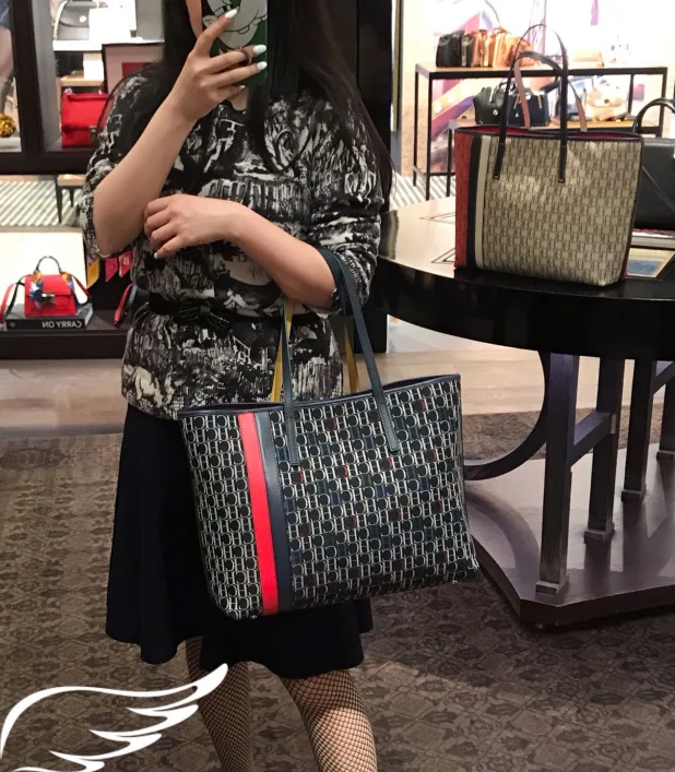

Fashion Bags for Handbags 2022 Hot Sale 100% Genuine Leather Letters CH Large Capacity Portable Shoulder Bag and Handbag Gg Cc