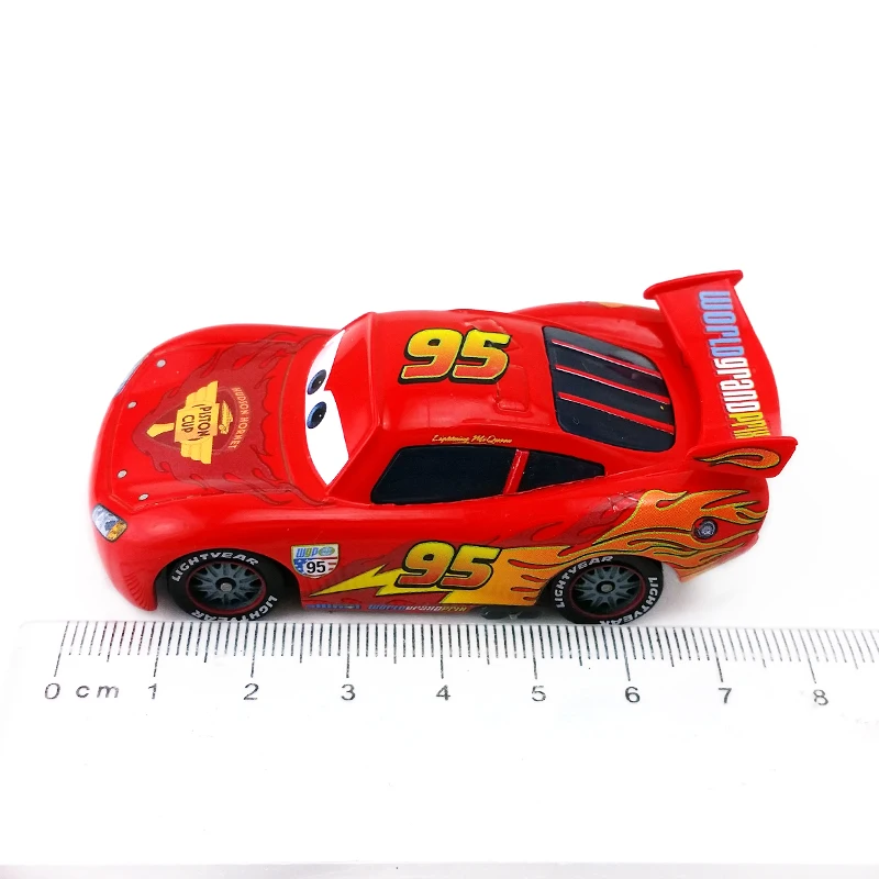 Disney Pixar Cars 2 Lightning McQueen 1:55 Металл литье под давлением автомобиля развивающие