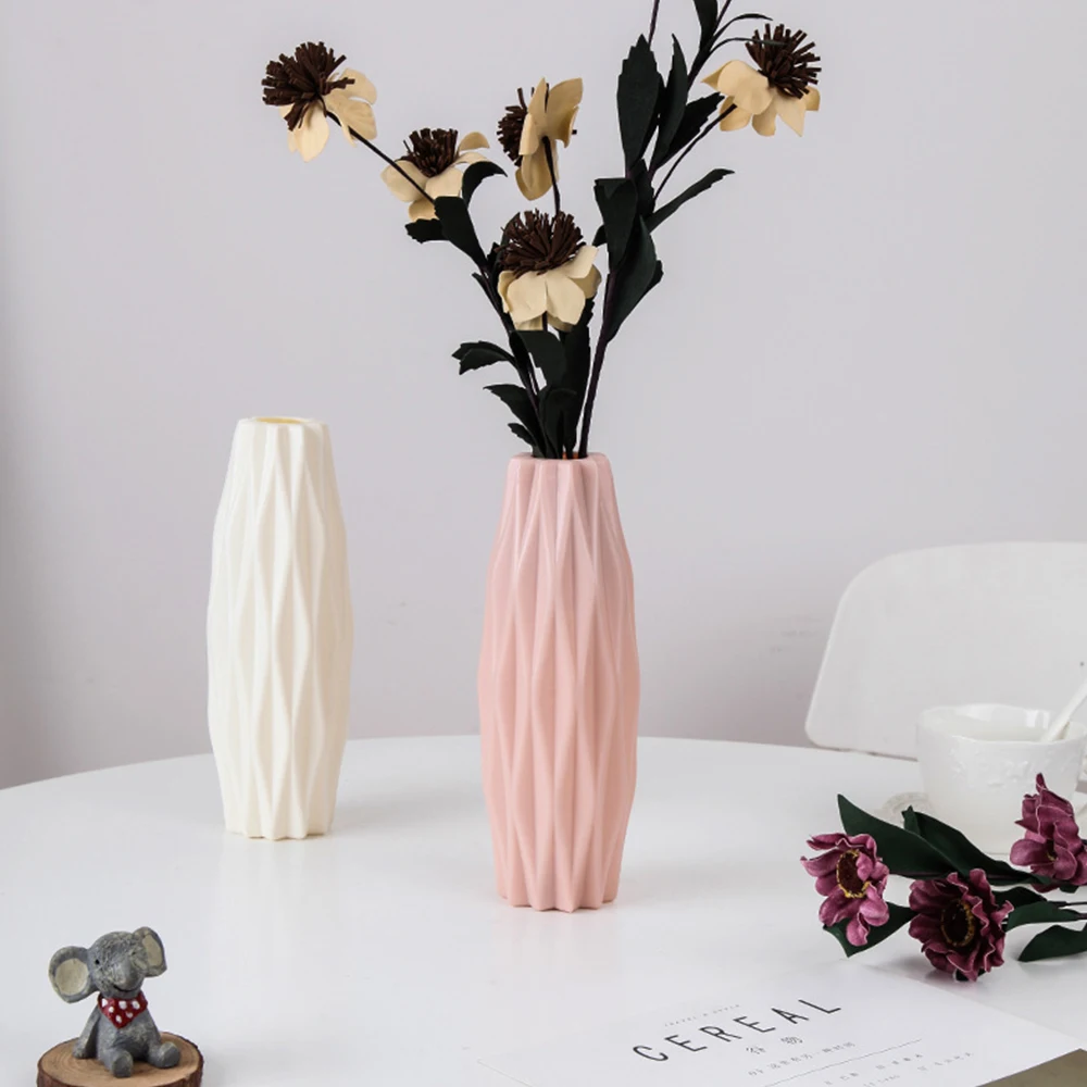 

Home Plastic Geometric Flower Vase White Pink Imitation Ceramic Flower Pot Flower Basket Nordic Decoration Vases for Flowers