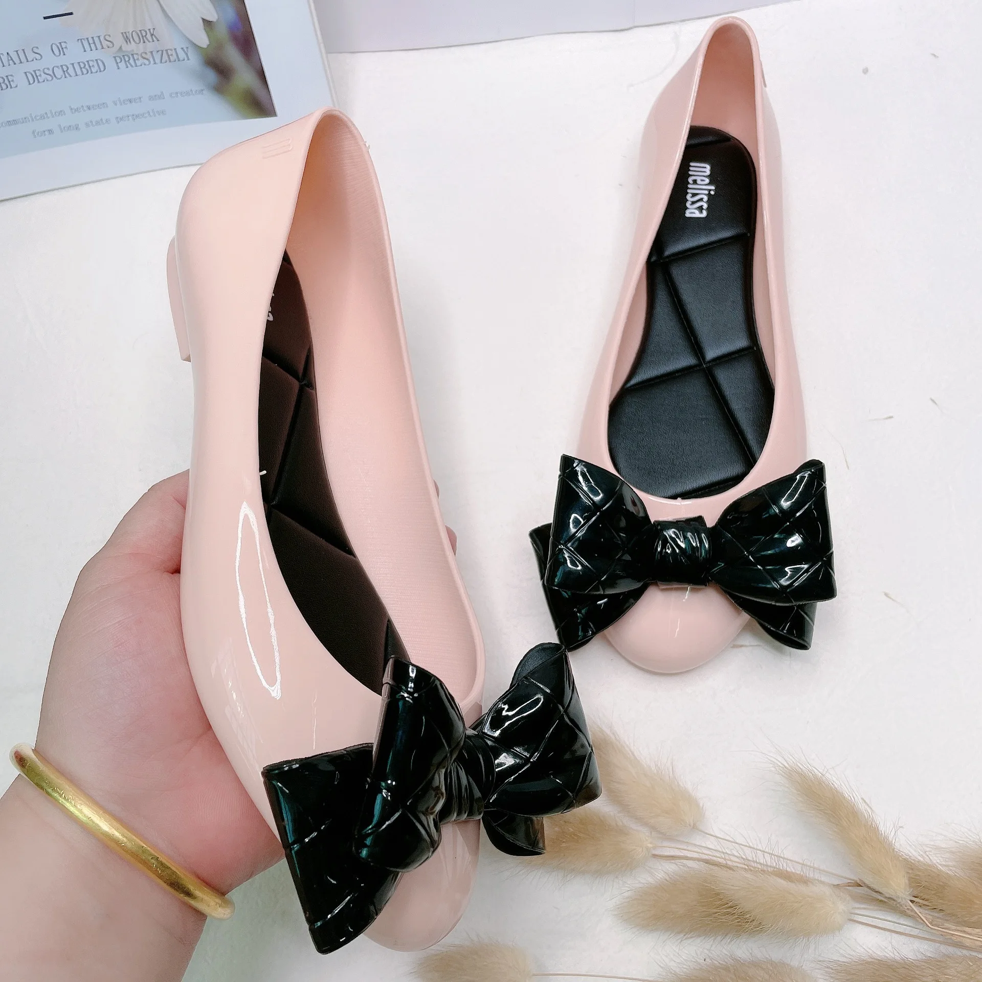 

Новинка, женские ультралегкие желейные сандалии Melissa 2022, Модные женские сандалии-желе из ПВХ, женские туфли-желе с бантом