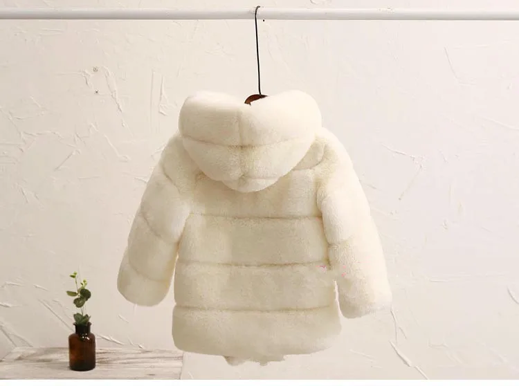 2-8 year Children's Faux Fur Coat Imitation Rex Rabbit Fur Girls Thicker kids Clothing Baby Winter warm Hooded Overcoat Y13