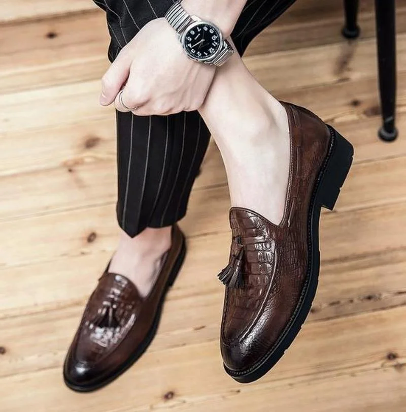 

Men Dress Shoes Pu Leather Fashion Low Heel Slip-on High Quality All Match Retro Designer Platform Zapatos De Hombre 4KD107