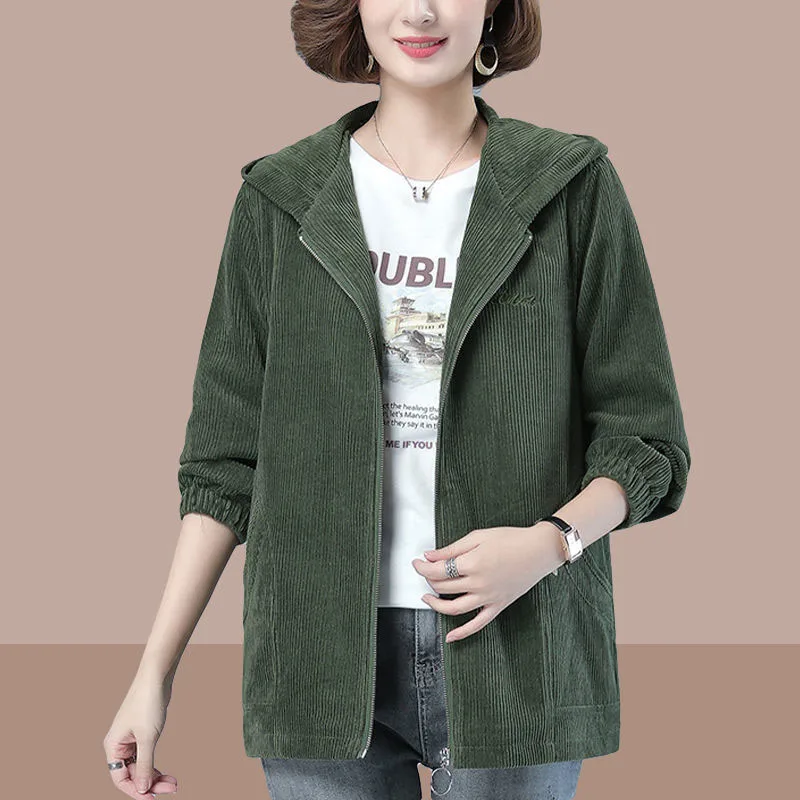 Женская вельветовая куртка с капюшоном