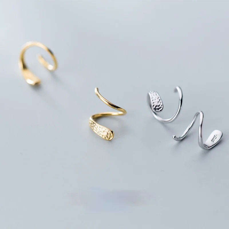 

Silver Plated Jewelry Personality Minimalist Spiral Snakelike Ear Bones Ear Buckle Stud Earrings for Women Anniversary Gift