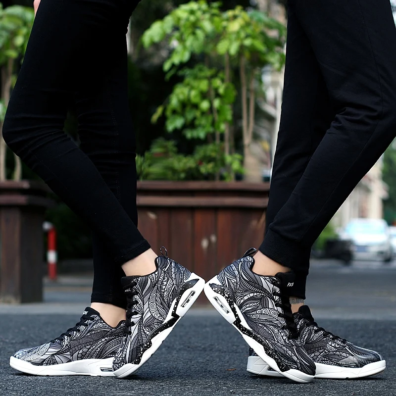 

High-top Men Basketball Shoes Outdoor Professional Sports Shoes Graffiti Ankle Boots Male Shoes Non-slip Basketball Men Sneakers