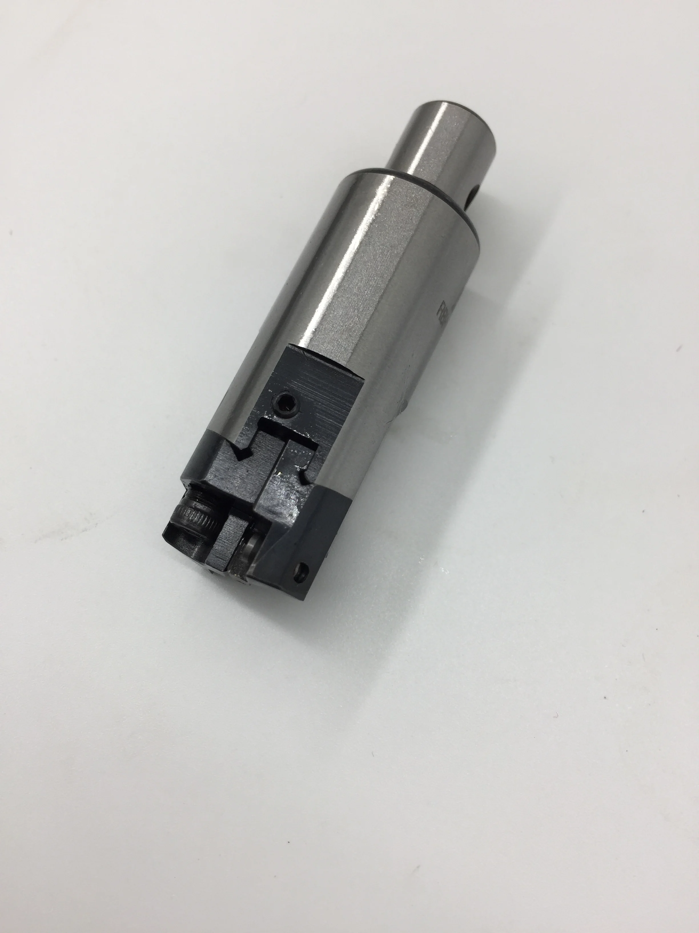 BT40-LBK2-115L M16 Arbor RBH 25-33 мм высокоточная двухбитная грубая Буровая головка