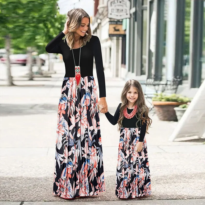 

Spring and Autumn New Family Matching Outfits Mother and Daughter Round Neck Nine Quarter Sleeves Floral Comfortable Long Dress