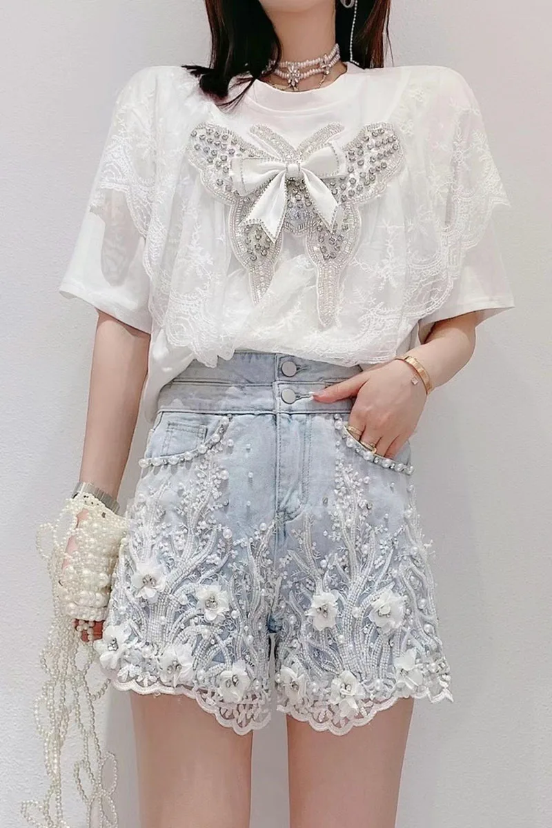 

2021 Summer New Beaded Three-Dimensional Flower Lace Edge Sweet High Waist Slimming Wide Leg Pants Denim Shorts for Women