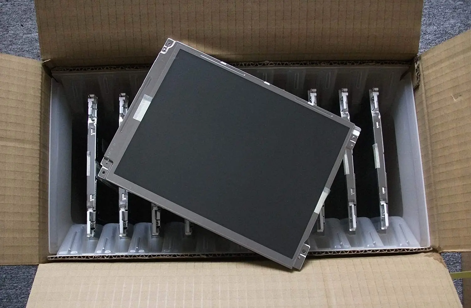 

For 10.4inch LQ104V1DG62 LCD Screen Display free shipping