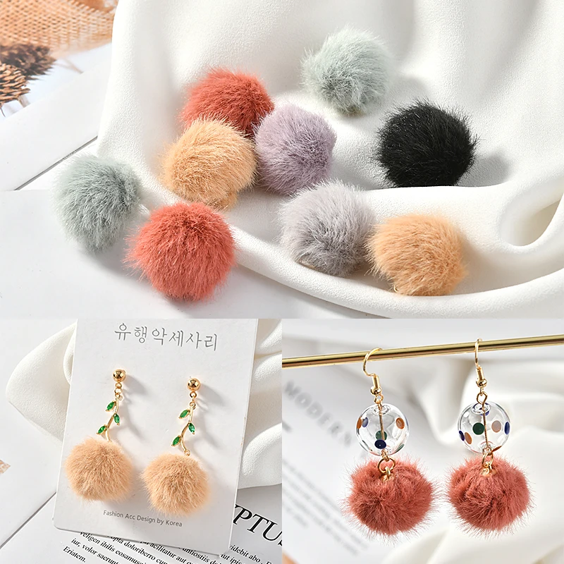 

Wholesale 80pcs 15mm Round Wool Felt Ball Charms Fashion Earring Necklace Bracelet Keychain Ornament Jewelry Ornament Pendants