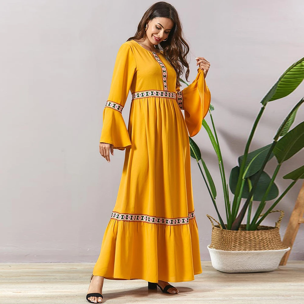 

2020 New Elegant Maxi Dress Yellow Neck Flare Long Sleeve Lace Patchwork Embroidery Loose A Line Long Dress