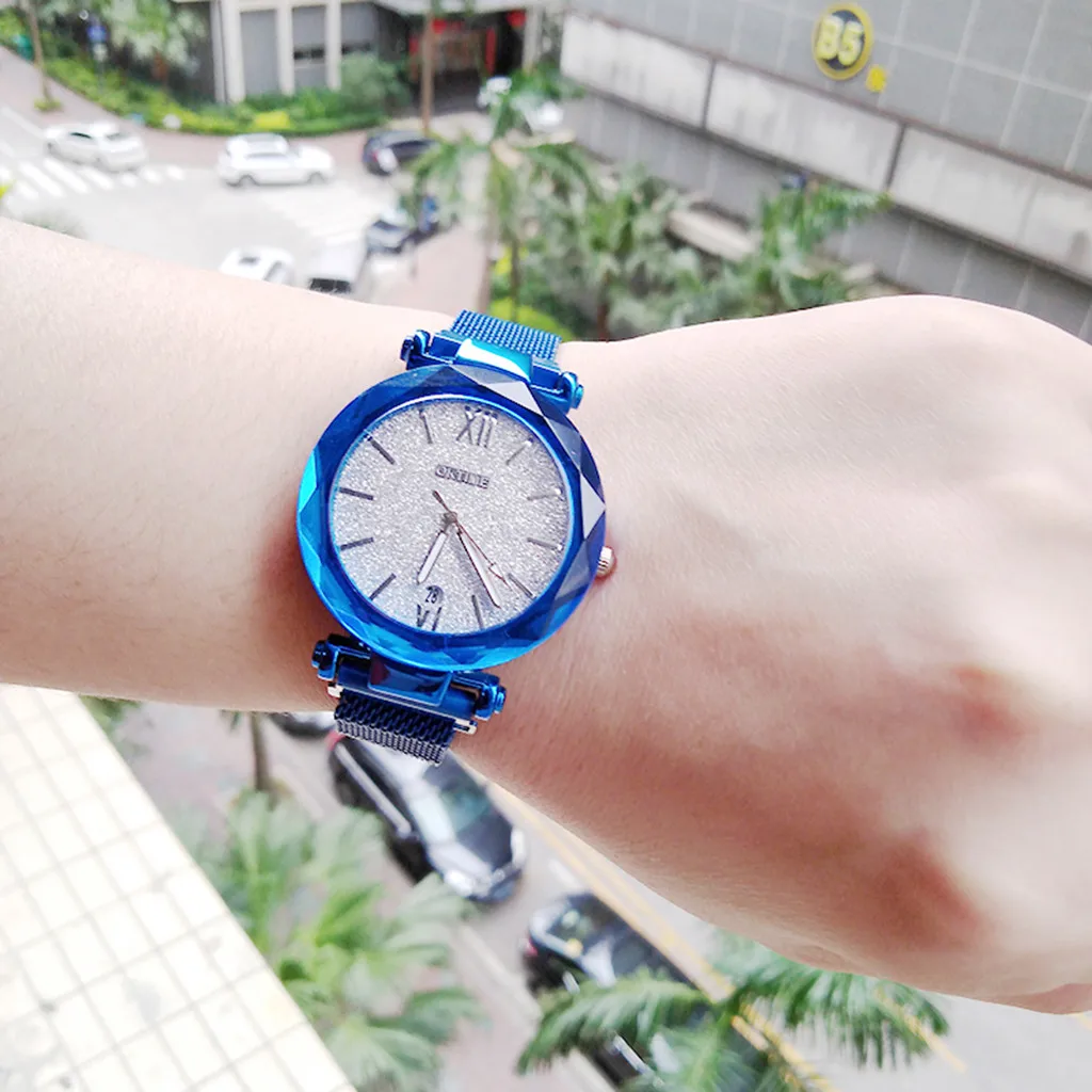 Модные женские часы Звездное небо студенческие для девушек с магнитной пряжкой