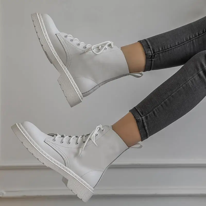 

Tuyoki Women Real Leather Shoes Ankle Boots Women Casual Shoes Warm Winter Shoes Women Footwear Size 34-40