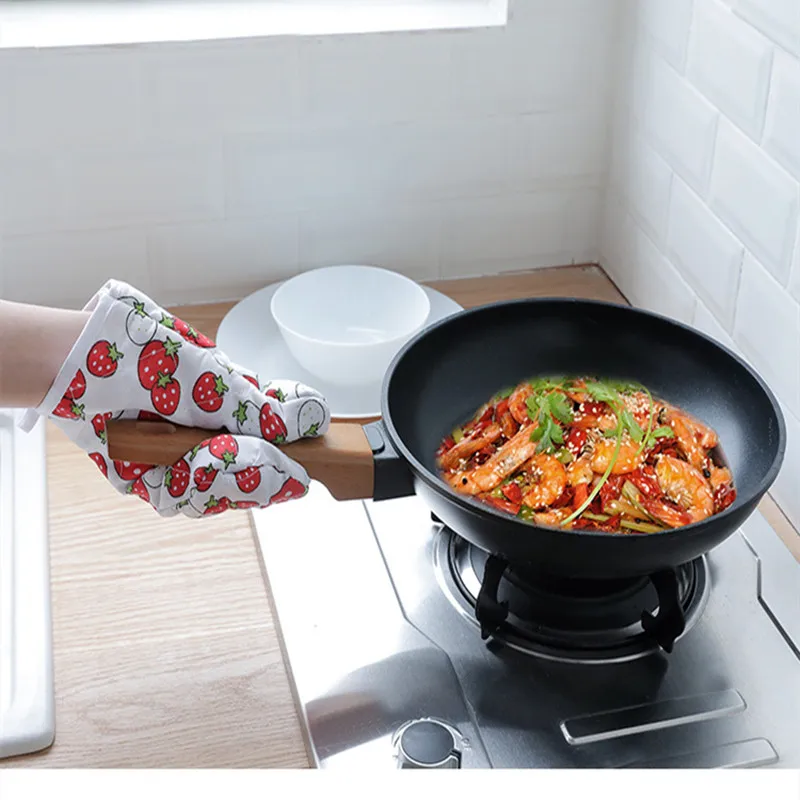 

2Pcs Oven Glove Microwave Cooking Gloves Kitchen Potholder Hot Surface Handler Thick Insulation Oven Gloves Random Color
