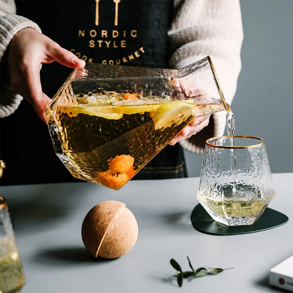 

1 Set Creative Geometric Glass Water Pot Simple Household Kettle Cool Kettle Glass Water Pot and Cup (1 Pot 2 Cups)