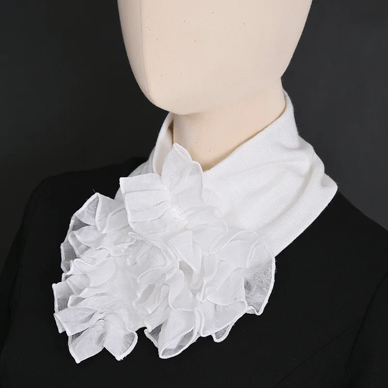 Женский винтажный белый трикотажный фальшивый воротник |