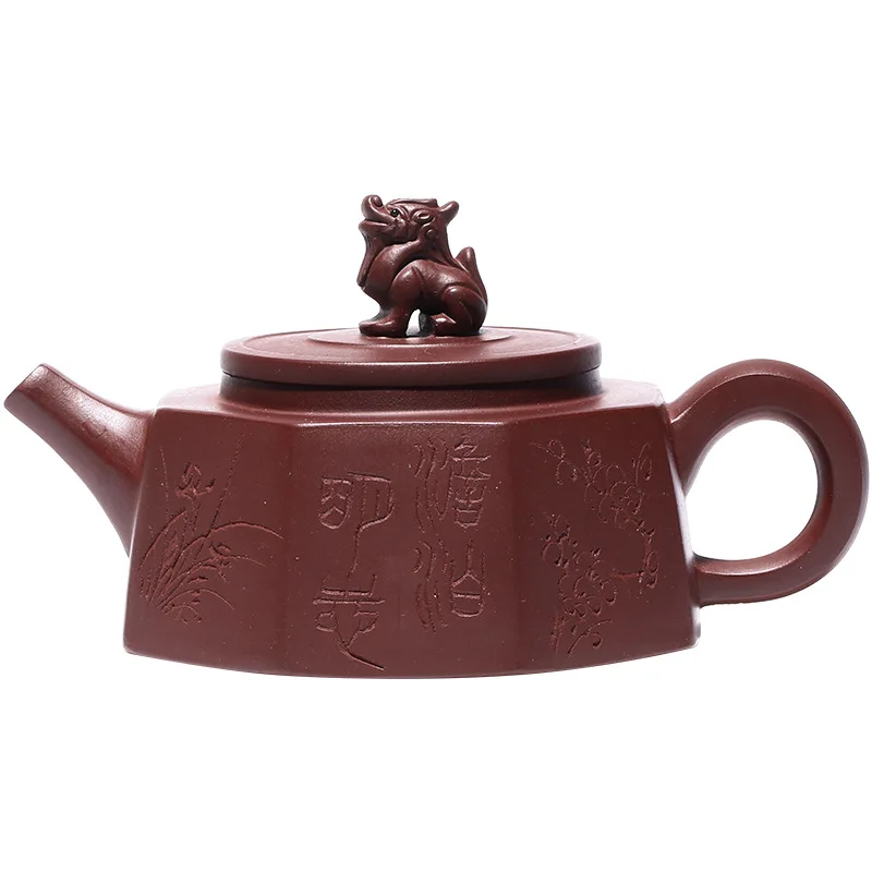 

Yixing Zisha teapot is produced in Bafang. Qilin teapot is hand engraved daily tea set