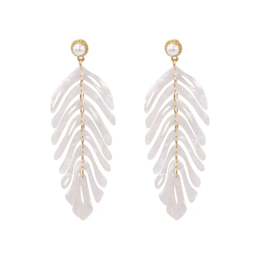 

New acrylic Leaf Earrings fresh and simple acetate plate Leaf Earrings exaggerated Earrings