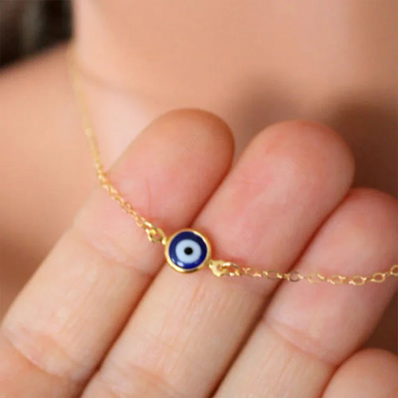 

Evil Eye Pendant Necklaces for Women Girls Friends Blue Turkish Demon Eyes Chokers Gold Color Chain Necklace Minimalist Jewelry