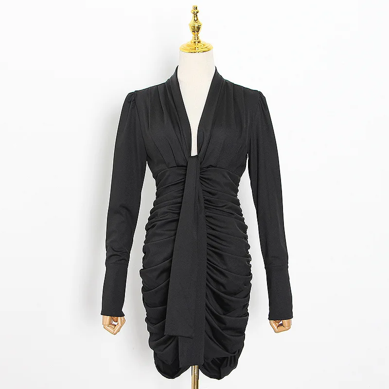 

Women Black Hip Dress Sexy V-neck High Waist Pleated Long Sleeve Sheath Mini Dress Female Vintage Luxury Party Dress Autumn 2020