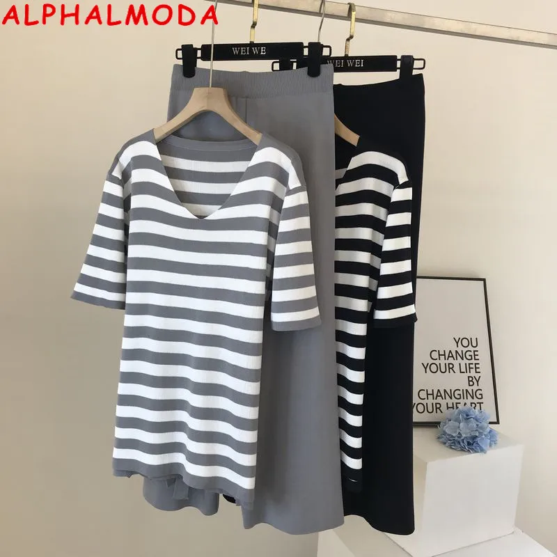 Женский полосатый вязаный свитер ALPHALMODA свободный с широкими штанинами комплект