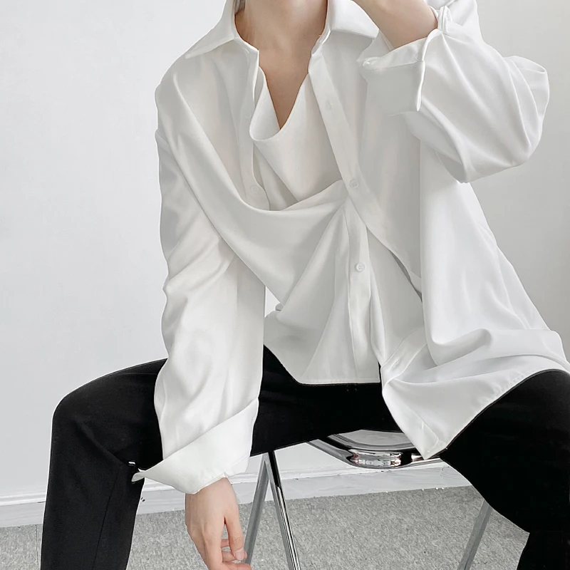 Men's large size personality patchwork cloth designer fake two loose large size black and white shirt fashion men's Korean fan
