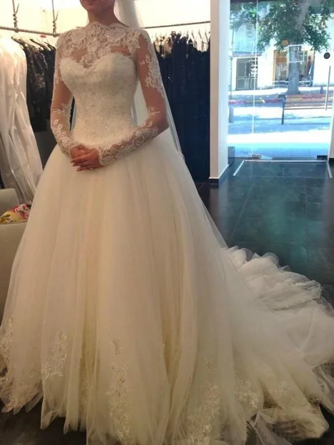 

Gorgeous Ivory Appliques Luxury Wedding Dress 2020 A Line Bridal Dresses Custom Made Long Sleeves Bride Vestidos de Noiva