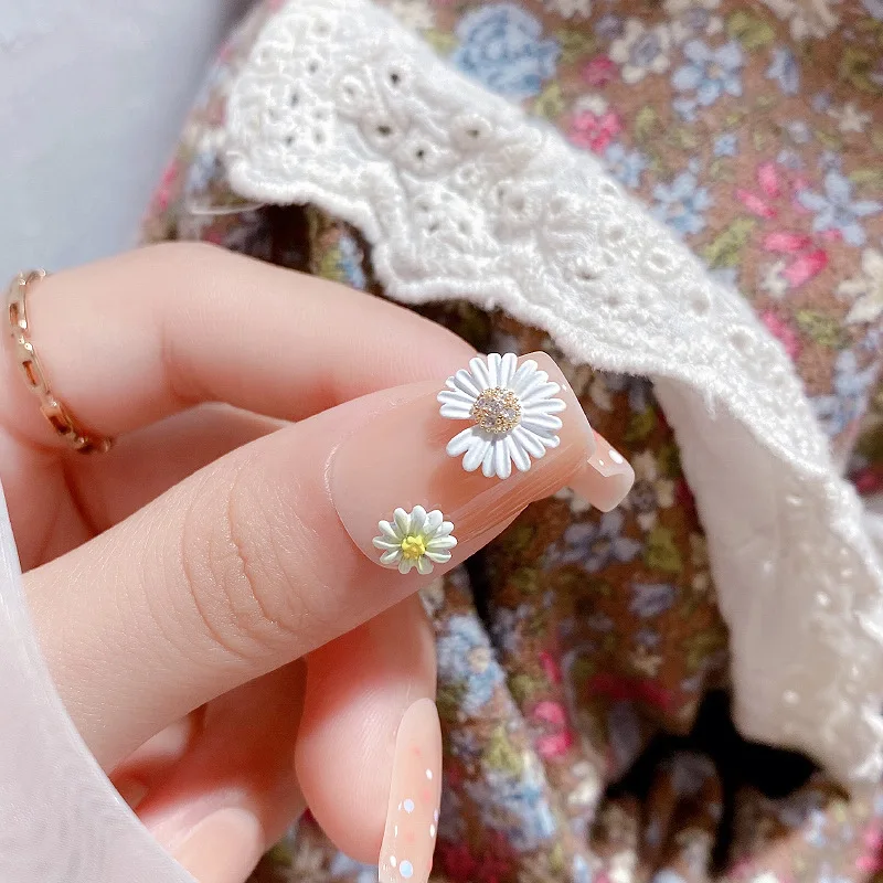Bellis Perennis 3D украшения для ногтей белая Маргаритка маникюрная фольга японская