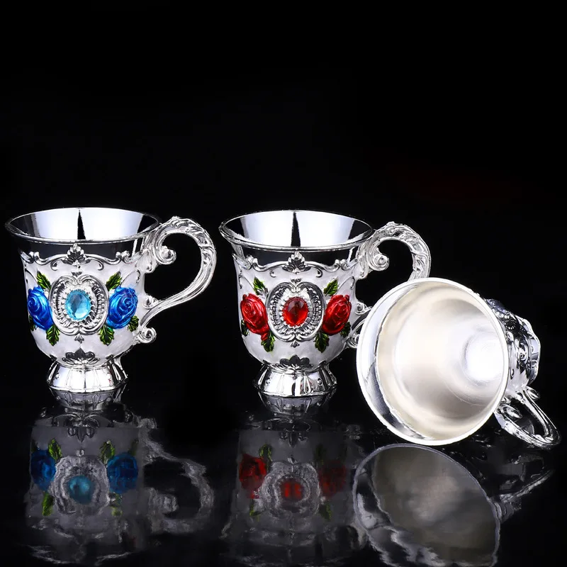 

Металлическая Европейская чашка с одной или двумя чашками, домашняя винная чашка с защитой от падения, креативная маленькая чашка, маленька...