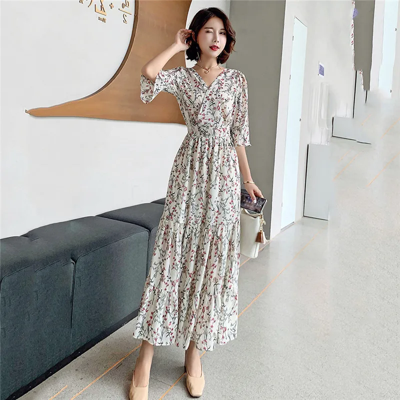 

Chiffon Dress Women Floral 2021 Summer Korean Super Fairy Maxi Light Thin Breathable V Neck Slim Pleated Dresses Feminina CX1185