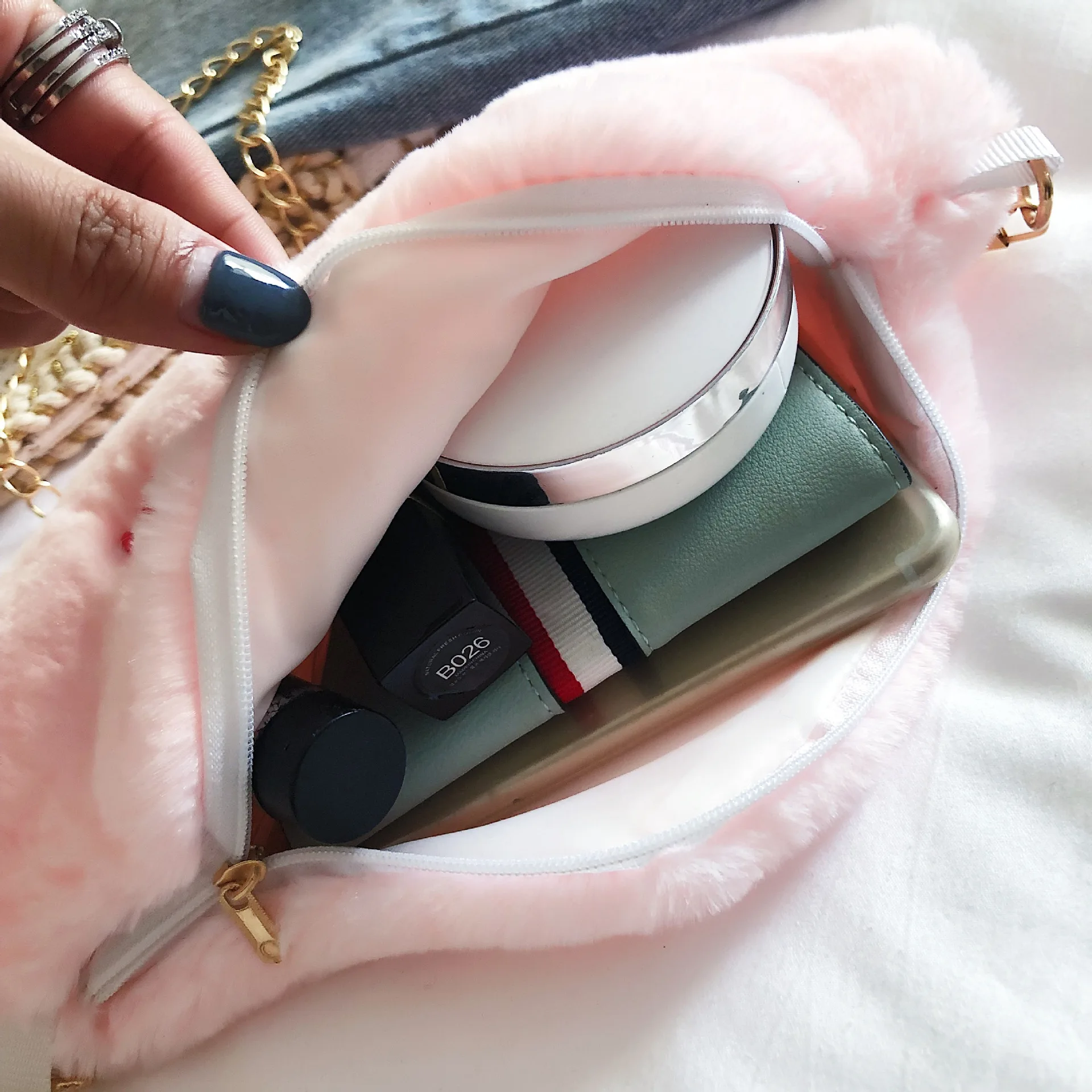 Cute Children's Soft Plush Shoulder Bags Winter Pink Cloud Baby Girls Small Crossbody Bag Lovely Kids Chain Coin Purse Handbags