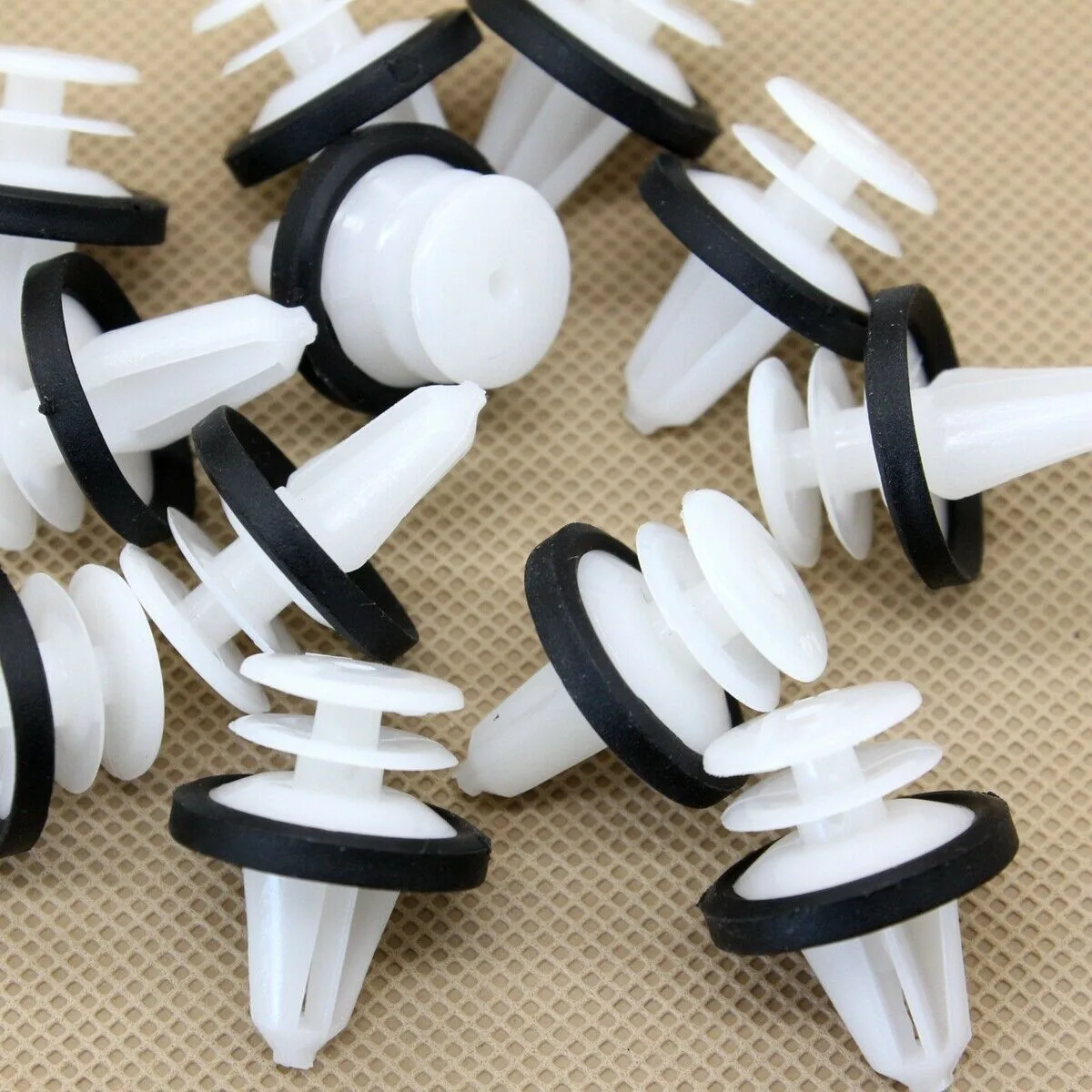 

10pcs /kit Clips Door Trim Panel For Ford W713297-S300 Plastic Replacement