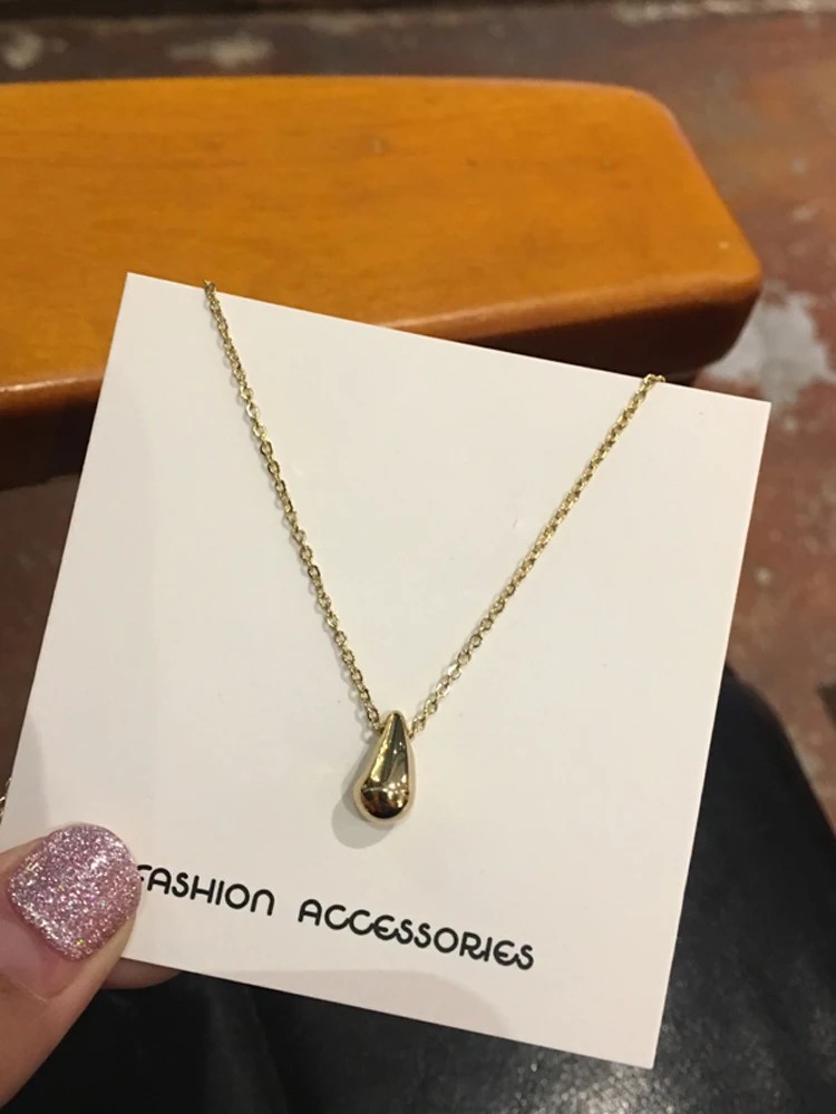 

Fashion Jewelry Doudou Pendant Necklace Simply Deign Golden Plating Chain Necklace For Girl Fine Accessories