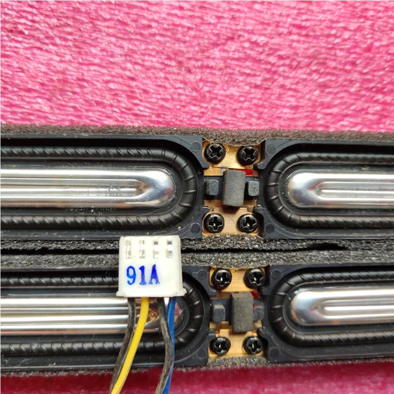 Good test working for Samsung BN96-09470B BN96-09470D 09470E 09470FF speaker 8 ohms 15W UN46B6000V UE46B7020WWXXU UE46B7000WW