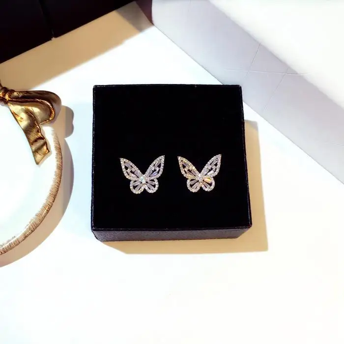 

Butterfly earrings for women 2020 14K rose gold natural diamond garnet stud earrings fashion jewelry for wedding party Christmas