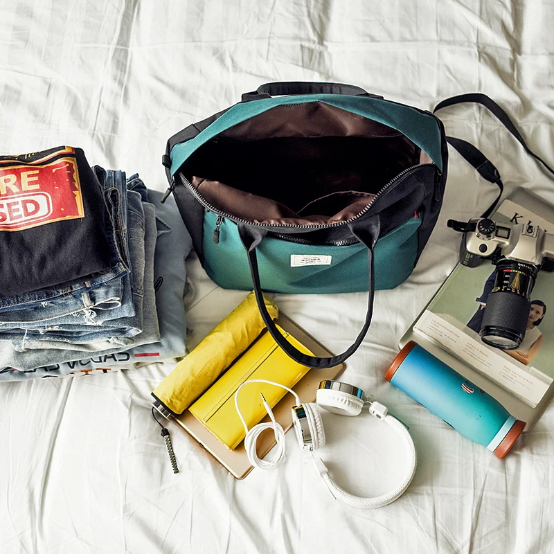 High Quality Fashion Female Travel Hangbag Duffel Bag Colorful Casual Small Traveling Bag Short Distance Travel Tote For Women