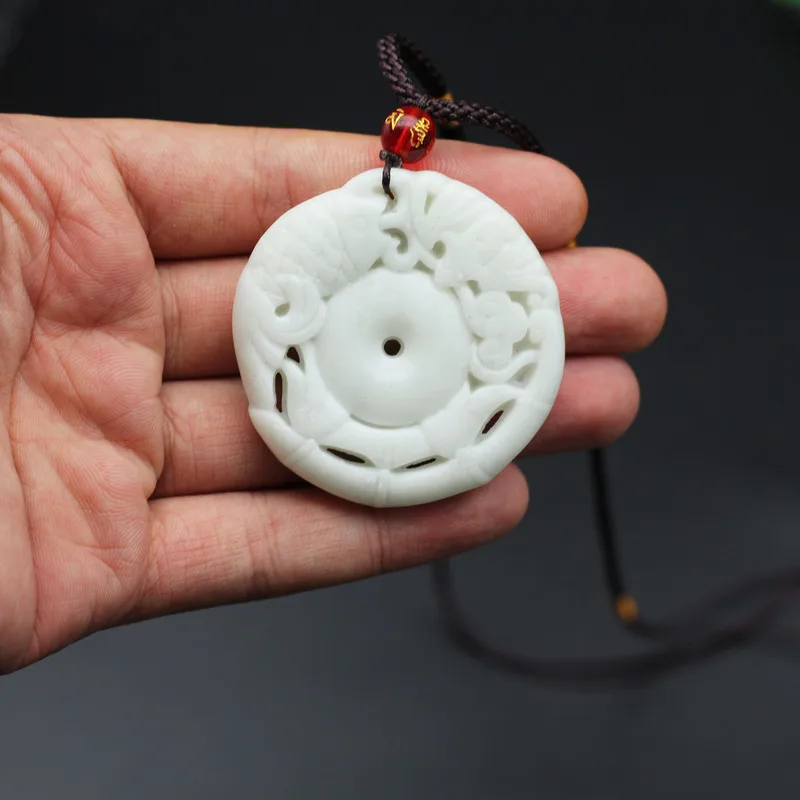 

Chinese Natural White Jade Carp Pendant Necklace Double-sided Hollow Out Carved Charm Jewelry Fashion Amulet for Men Women Gifts