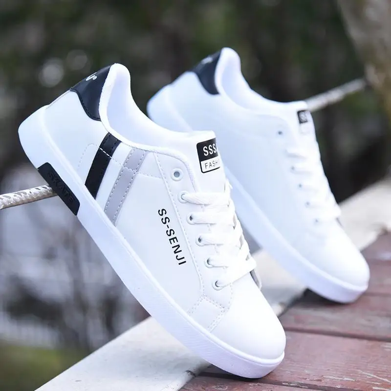 

Men Vulcanize Shoes Men White Sneakers Men Flat Shoes New 2020 Sneakers Male Non-slip Men Shoe Lightweight Male Sneakers