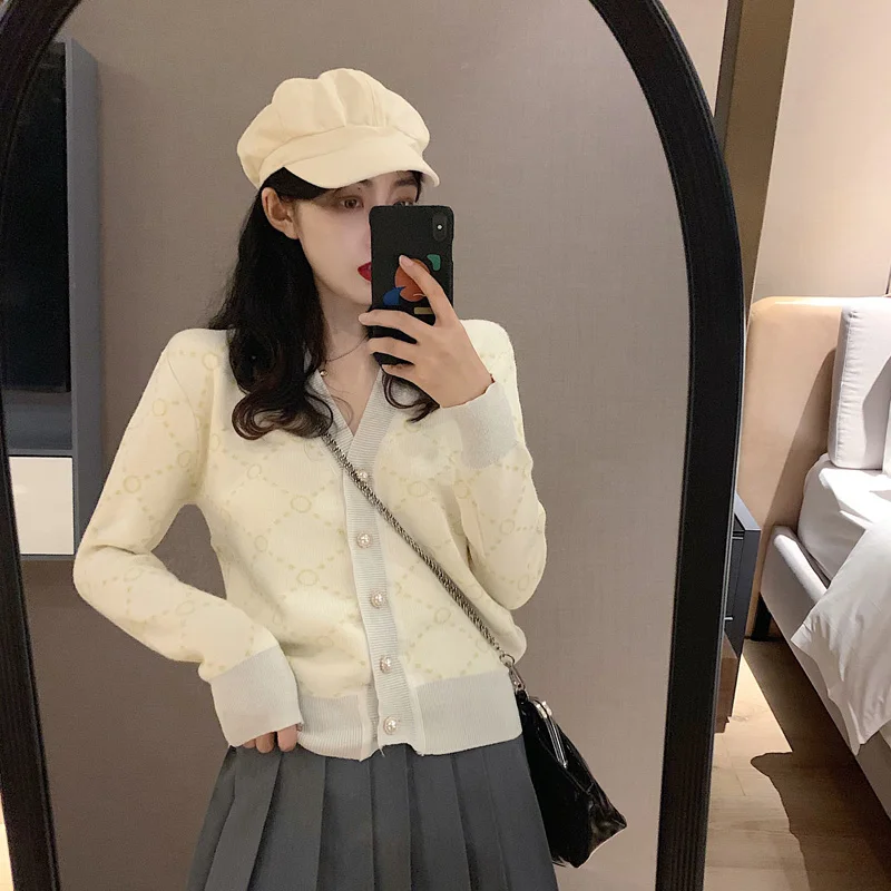 

Real Photo Real Price Popular Spring New Style Knitted Cardigan Women's Long Sleeve V-neck Loose And Versatile Sweater Coat Top